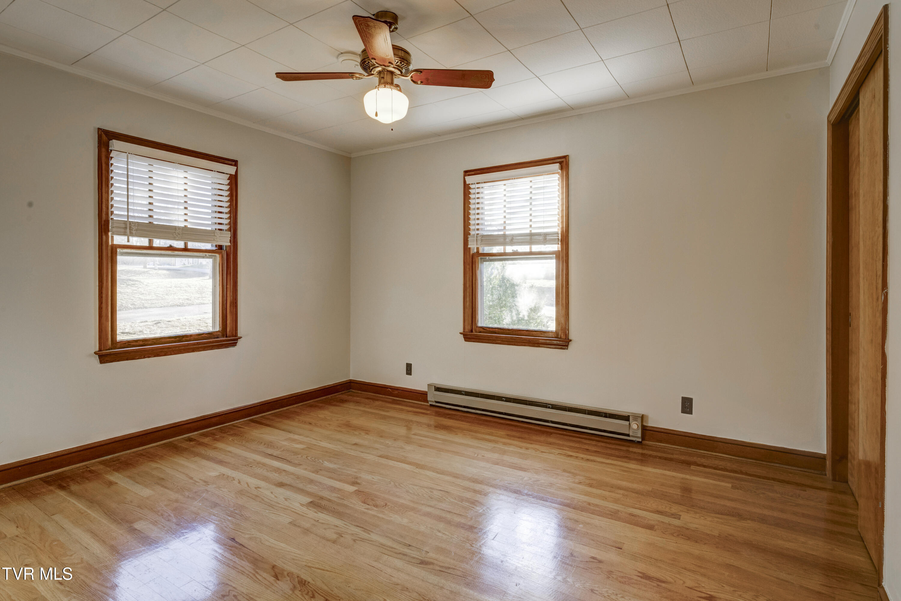 334 Lynn Road Johnson City, TN 37604 - Photo 26 of 58 Lynn-15