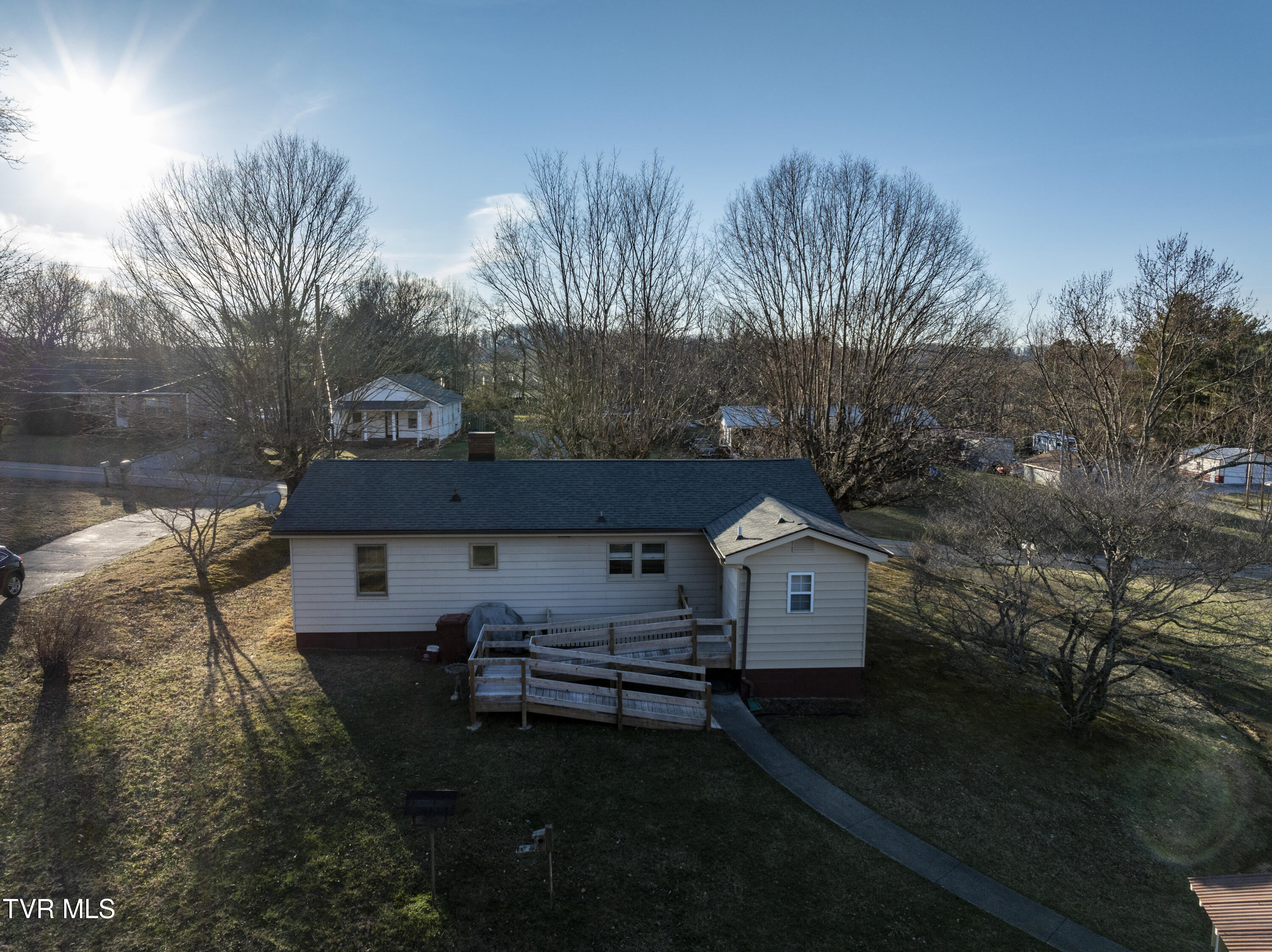 334 Lynn Road Johnson City, TN 37604 - Photo 51 of 58 Lynn-aerials-2