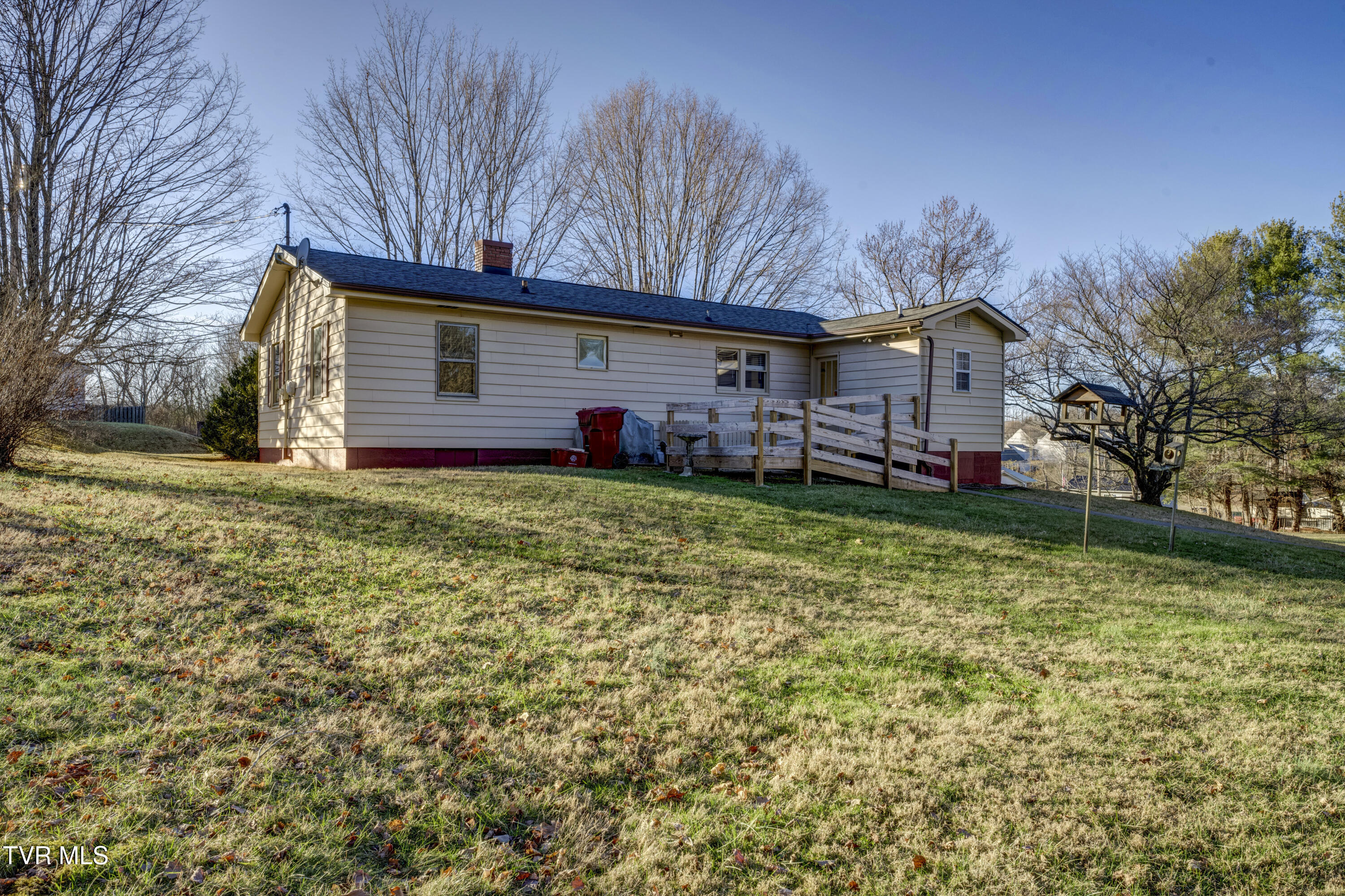 334 Lynn Road Johnson City, TN 37604 - Photo 8 of 58 Lynn-30