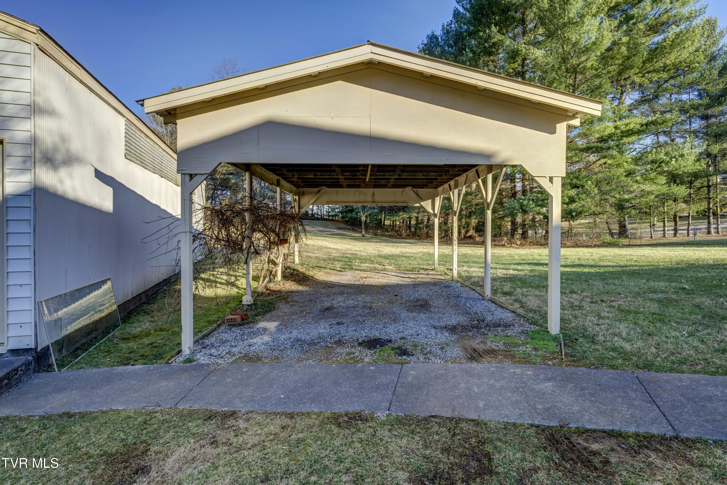 334 Lynn Road Johnson City, TN 37604 - Photo 10 of 58 Lynn-32