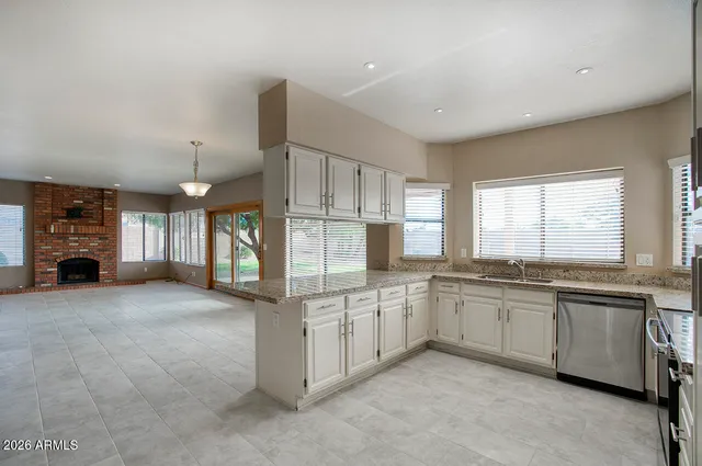 $3,500 | 151 East Jeanine Drive, Tempe, AZ 85284