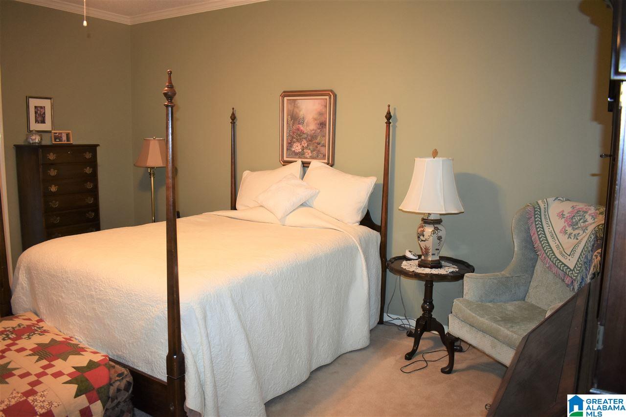 5429 J J R Drive Birmingham, AL 35235 - Photo 14 of 32