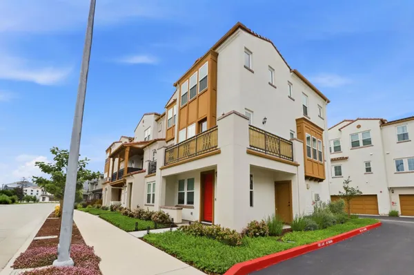 $1,148,000 | 625 Los Castanos Drive, Unit 42, Morgan Hill, CA 95037