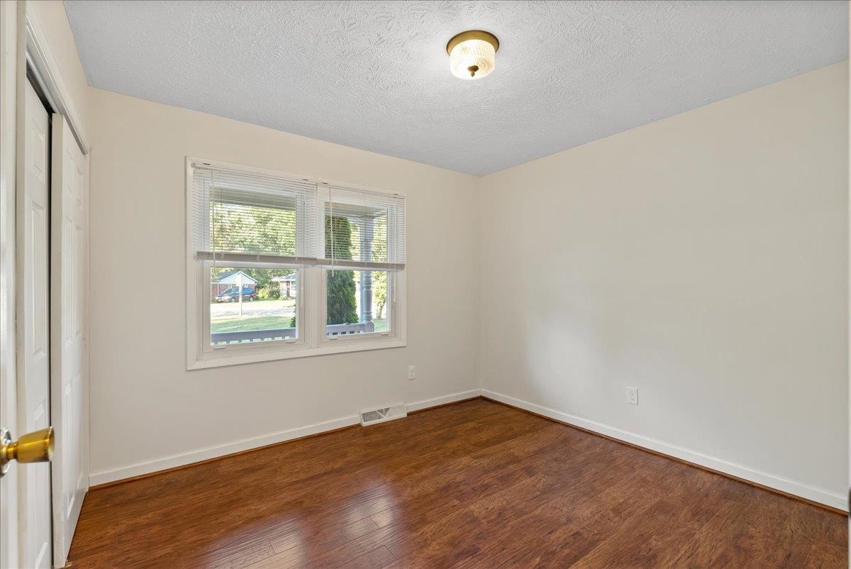 93 Greenway Road Stuarts Draft, VA 24477 - Photo 21 of 36 Gallery Image 21