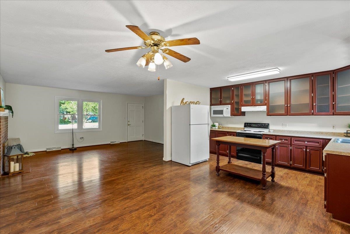 93 Greenway Road Stuarts Draft, VA 24477 - Photo 10 of 36 Gallery Image 10