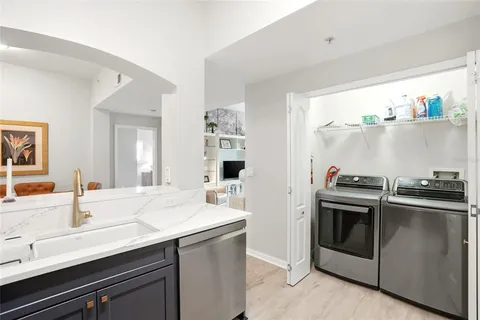 $564,900 | 200 4th Avenue South, Unit 410, St. Petersburg, FL 33701