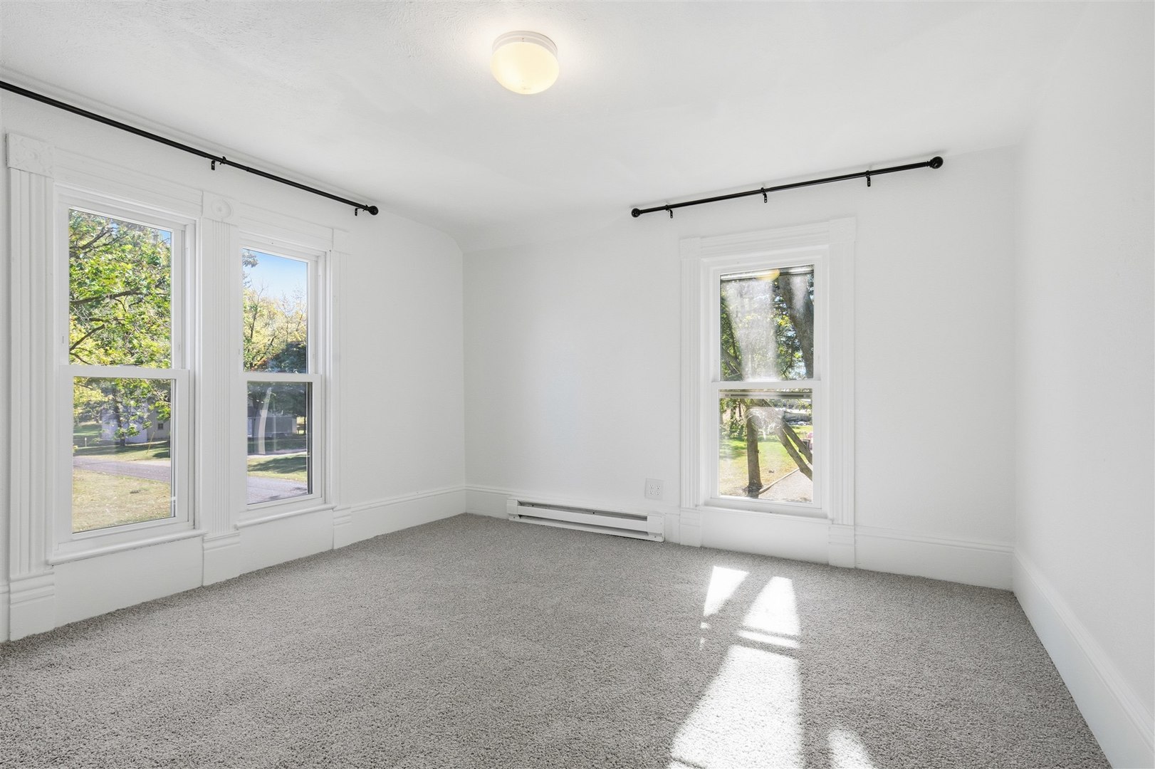 305 South Perry Street Carlock, IL 61725 - Photo 20 of 30 an empty room with windows and entrance