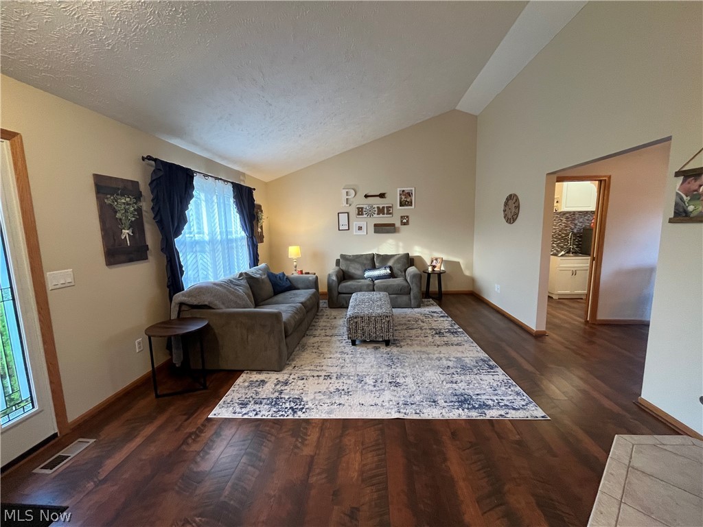 3173 Bates Road Madison, OH 44057 - Photo 7 of 25