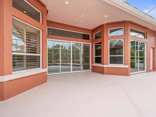 $1,500,000 | 7303 Sawgrass Point Drive, Pinellas Park, FL 33782