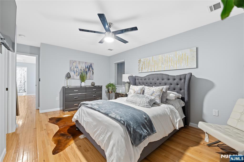 176 Prospect Street Garfield, NJ 07026 - Photo 13 of 28