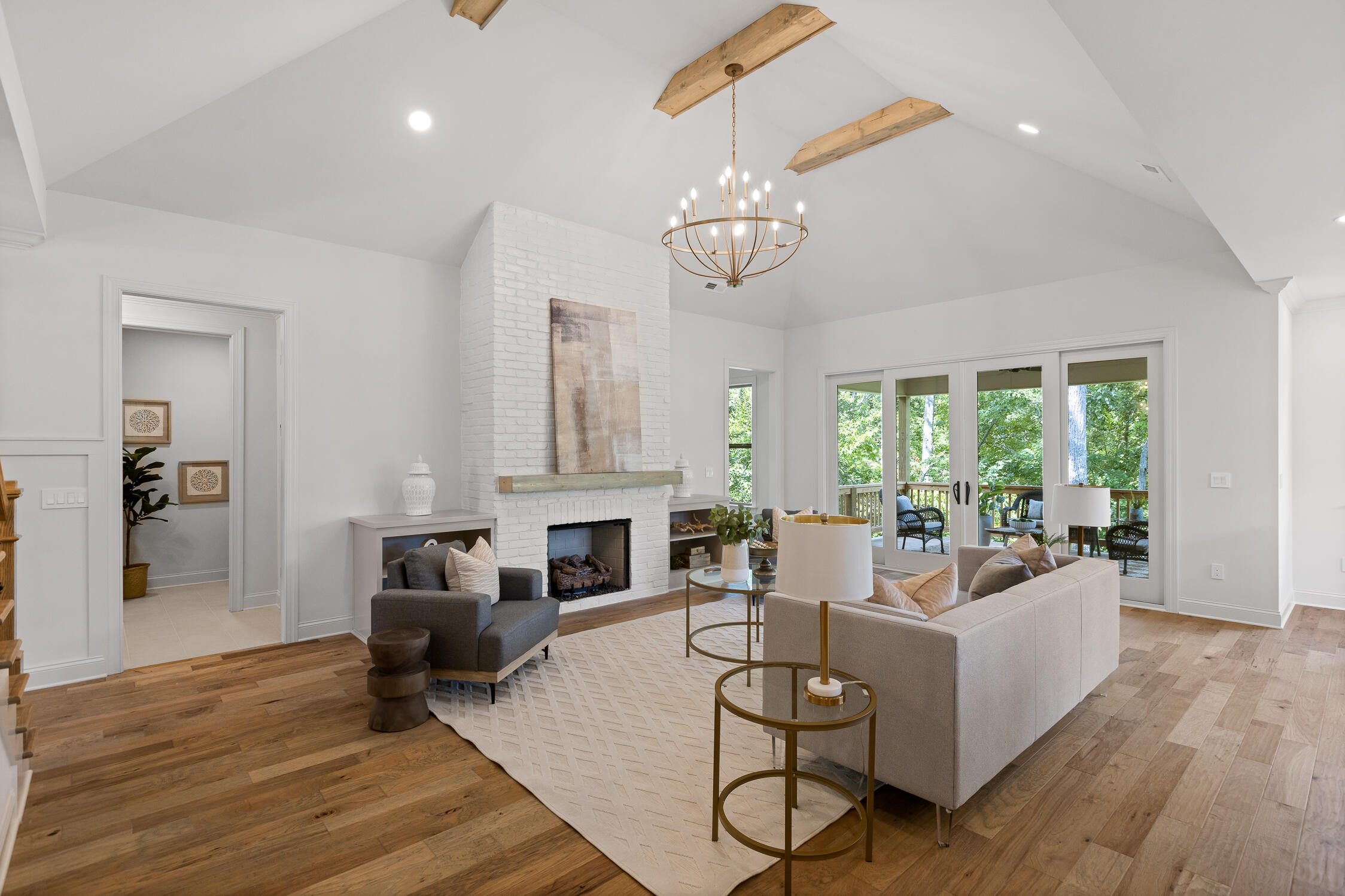 618 Sun Valley Road Chattanooga, TN 37419 - Photo 4 of 52 8869D98C-F822-47E5-9C5A-7BAF3906AB30