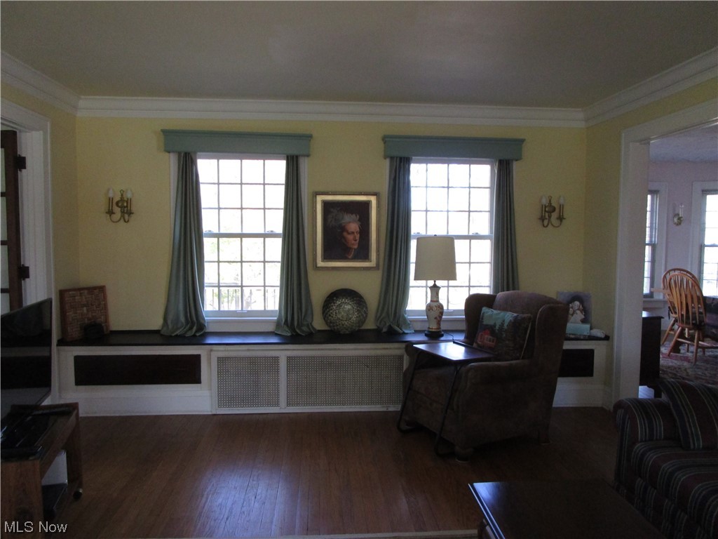 29329 Ridge Road Wickliffe, OH 44092 - Photo 5 of 24 Gallery Image 5