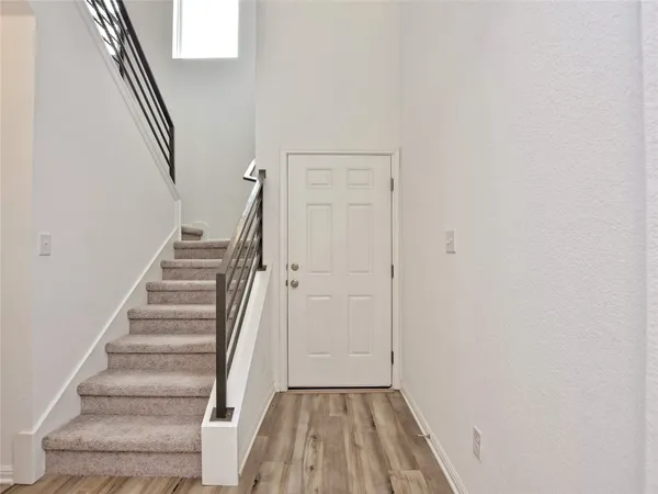 $2,400 | 3200 College Park Drive, Unit 130, Round Rock, TX 78665