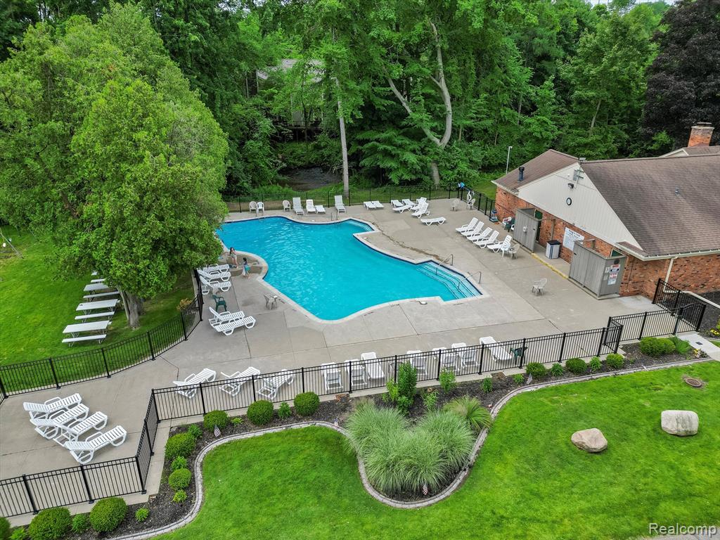 1233 Candlestick Lane Rochester Hills, MI 48306 - Photo 39 of 42