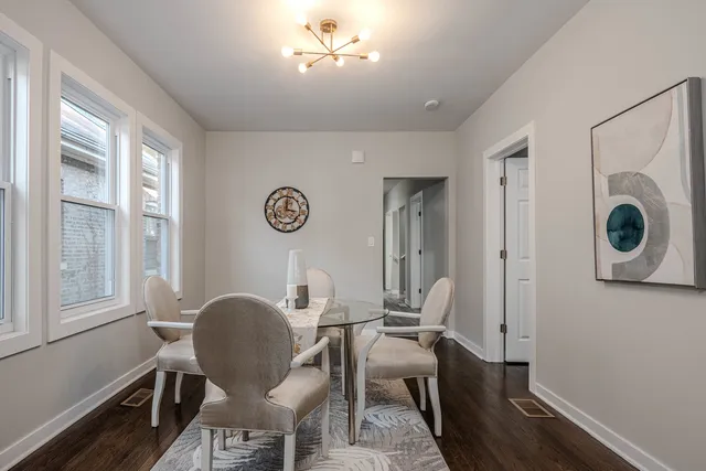 $299,900 | 1205 West 97th Place, Chicago, IL 60643