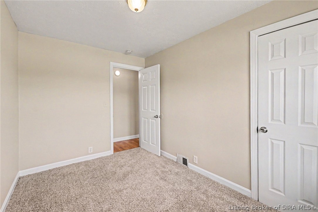1219 Bono Road New Albany, IN 47150 - Photo 15 of 25
