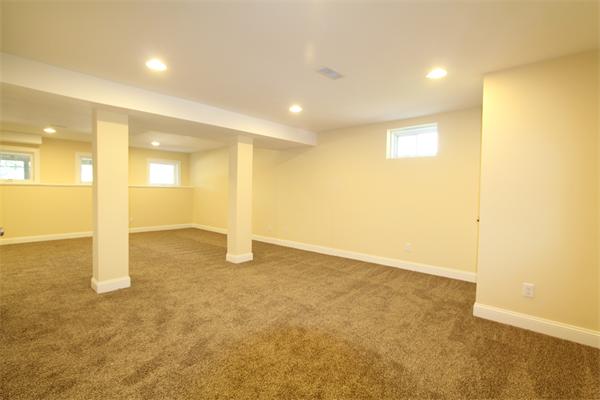 70 Arlo Road Newton, MA 02464 - Photo 14 of 15