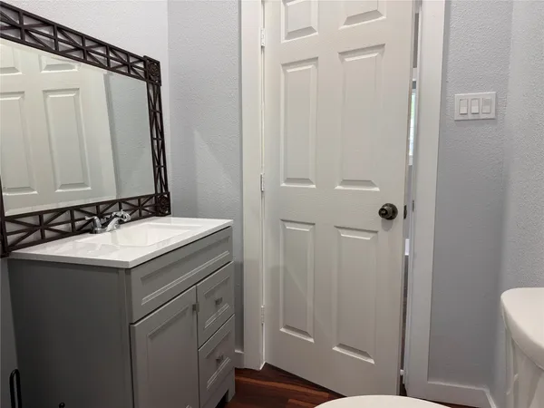 $1,850 | 1418 Yale Street, Houston, TX 77008