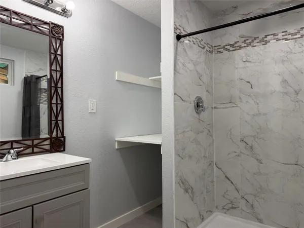 $1,850 | 1418 Yale Street, Houston, TX 77008