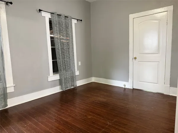 $1,850 | 1418 Yale Street, Houston, TX 77008