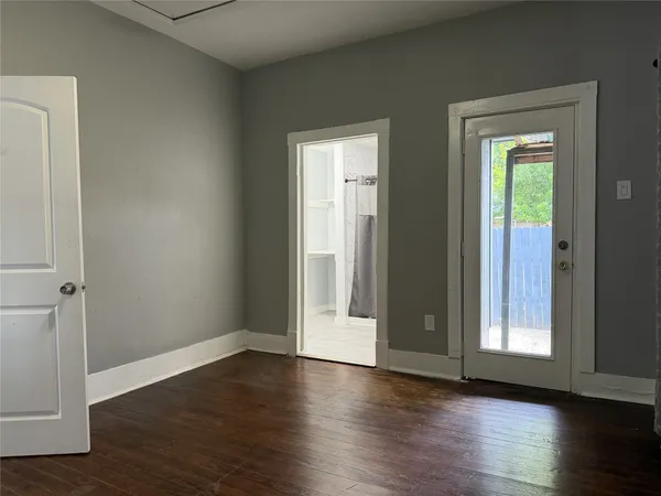 $1,850 | 1418 Yale Street, Houston, TX 77008