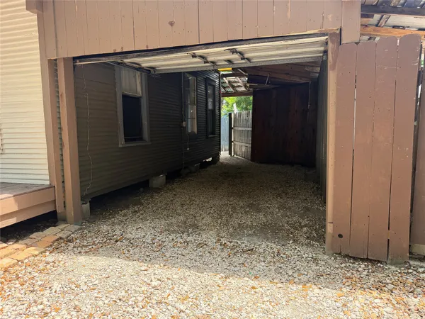 $1,850 | 1418 Yale Street, Houston, TX 77008