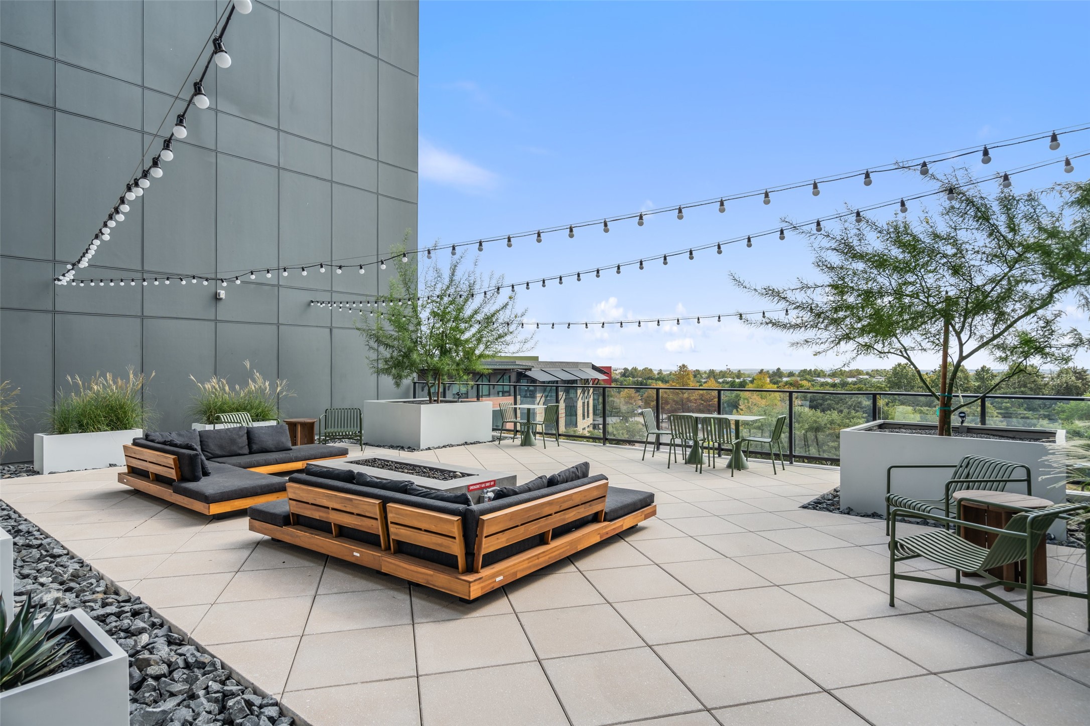 1701 Simond Avenue, Unit 206 Austin, TX 78723 - Photo 28 of 36