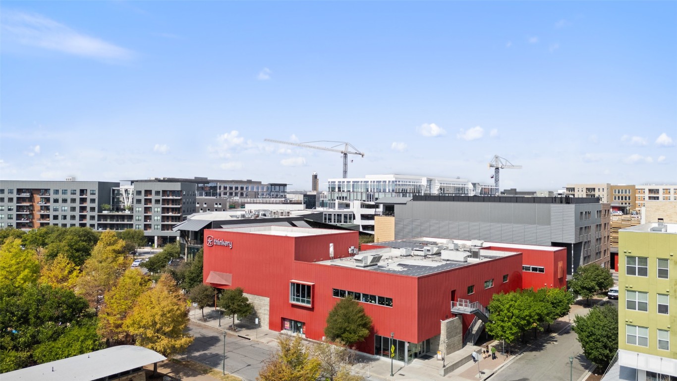 1701 Simond Avenue, Unit 206 Austin, TX 78723 - Photo 35 of 37