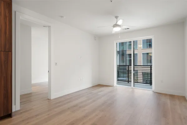 $575,000 | 1701 Simond Avenue, Unit 206, Austin, TX 78723