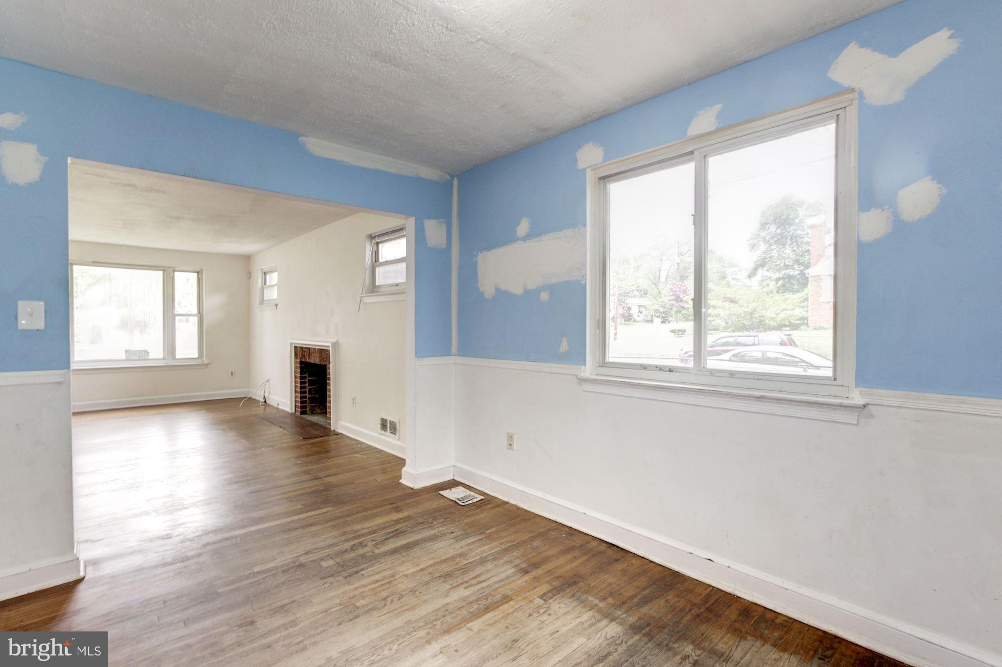 8537 Riggs Road Hyattsville, MD 20783 - Photo 12 of 31 Dining Room