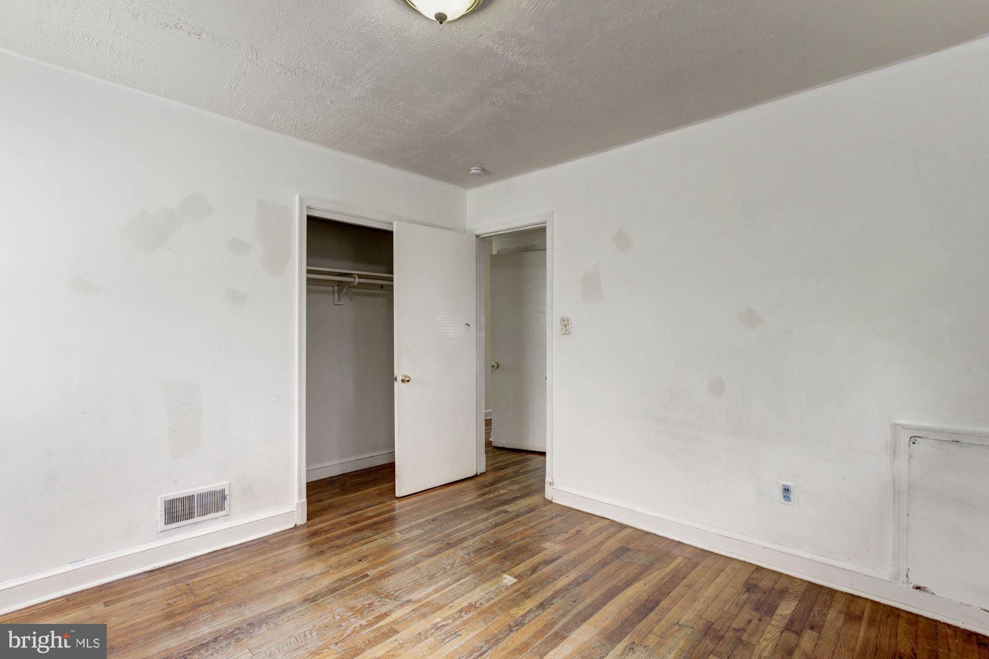 8537 Riggs Road Hyattsville, MD 20783 - Photo 26 of 31 Bedroom