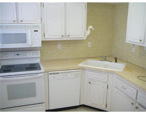 20 Southeast 13th Street, Unit B1 Boca Raton, FL 33432 - Photo 4 of 9 Additional Photo