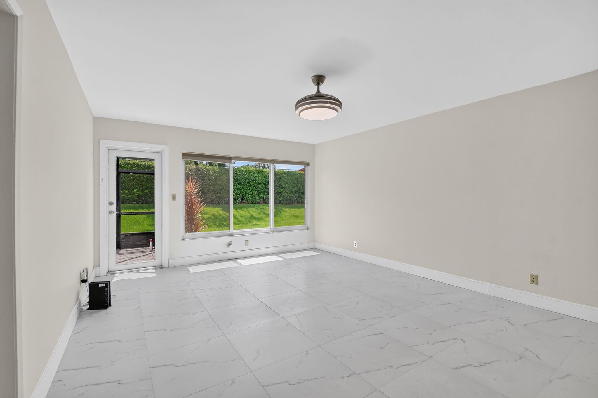 9095 Flynn Circle, Unit 6 Boca Raton, FL 33496 - Photo 16 of 52 14-web-or-mls-DSC_2948