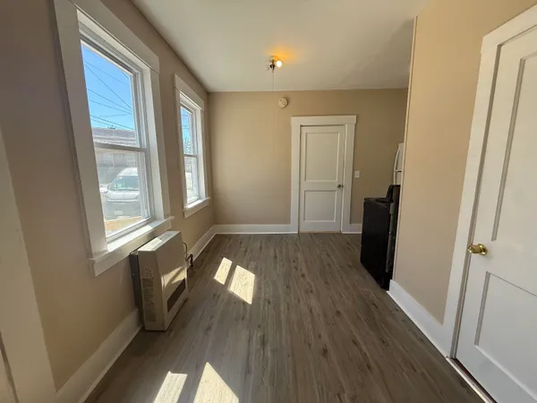 $1,400 | 42 Franklin Street, Unit F, Franklin, NH 03235