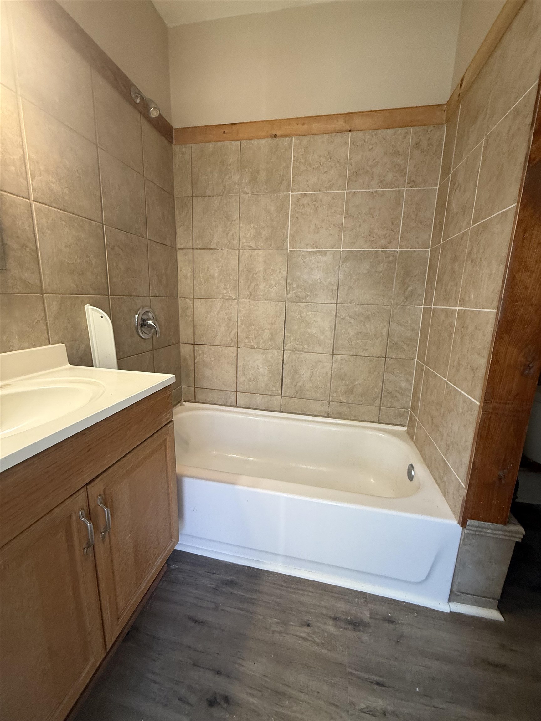 42 Franklin Street, Unit F Franklin, NH 03235 - Photo 6 of 14