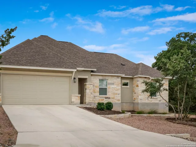 $434,000 | 128 Frank Jones, Blanco, TX 78606