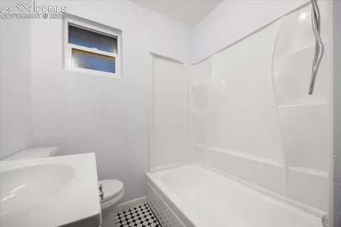 $2,200,000 | 125 Ruxton Avenue, Manitou Springs, CO 80829