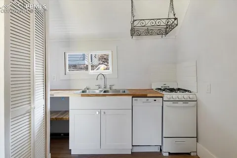 $2,200,000 | 125 Ruxton Avenue, Manitou Springs, CO 80829