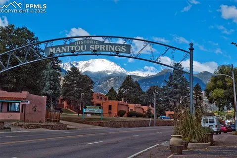 $2,200,000 | 125 Ruxton Avenue, Manitou Springs, CO 80829