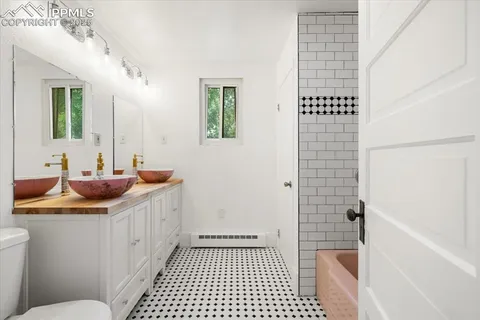 $2,200,000 | 125 Ruxton Avenue, Manitou Springs, CO 80829