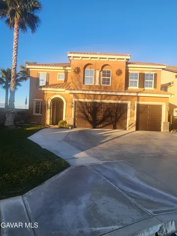 $724,999 | 5727 Ave K-2 West, Lancaster, CA 93536