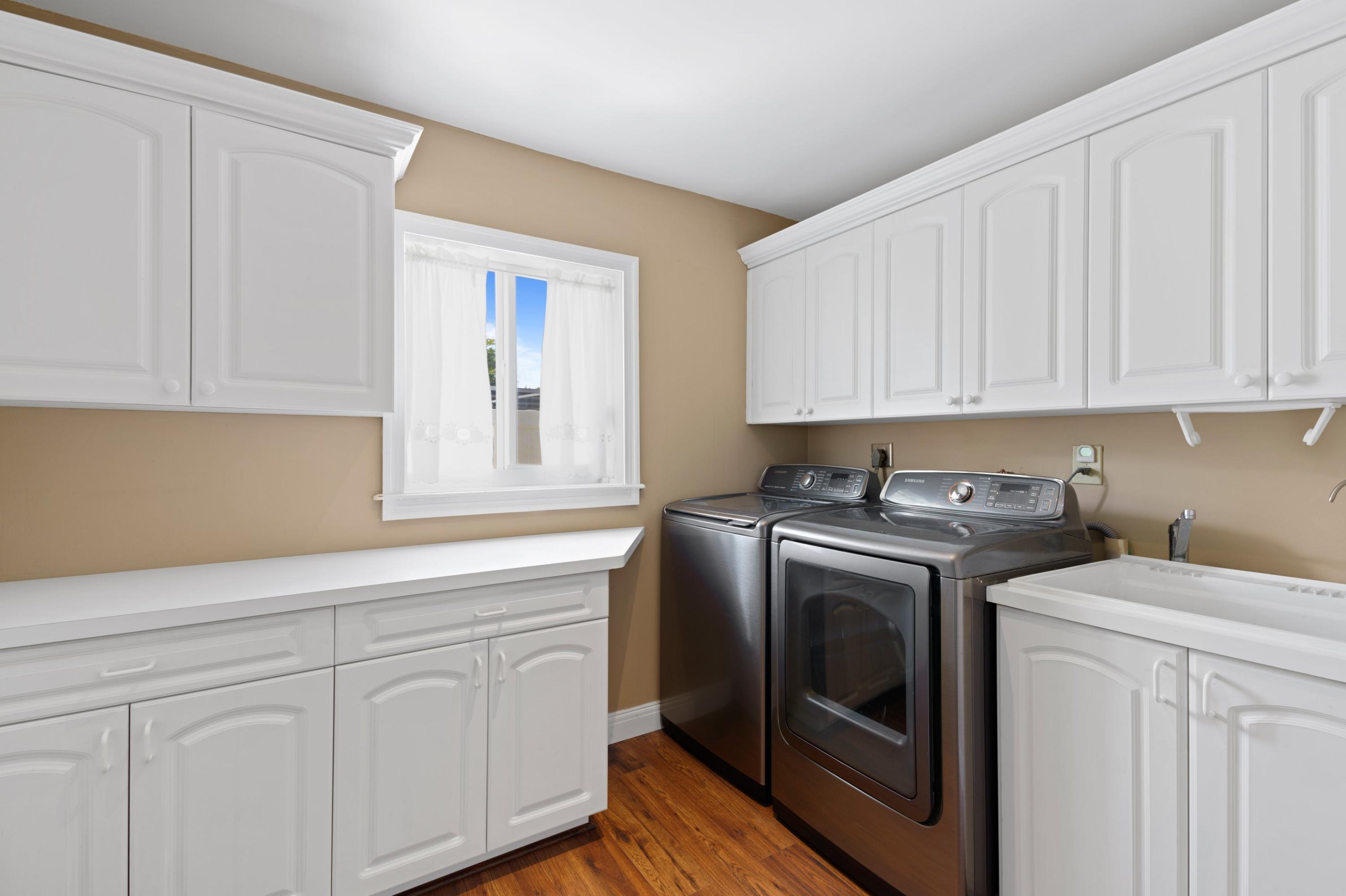 2617 Northwest 36th Street Boca Raton, FL 33434 - Photo 12 of 31 Laundry Room