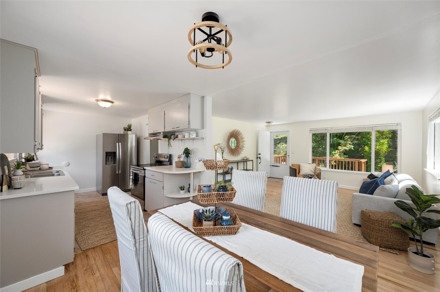 4537 Fir Tree Way Bellingham, WA 98229 - Photo 3 of 40 Gallery Image 3