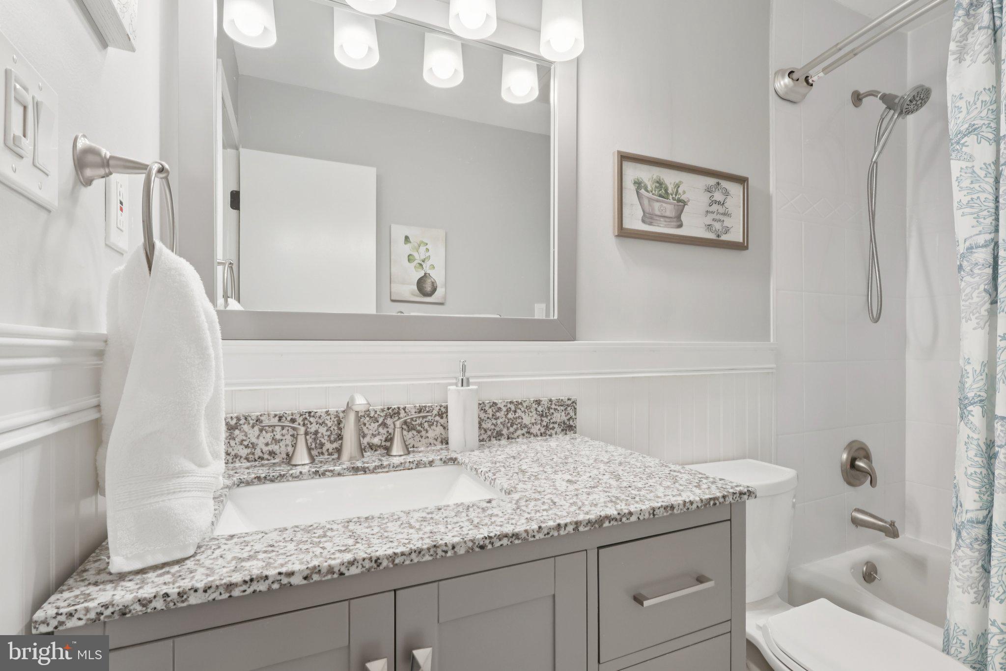 118 Darien Road Howell, NJ 07731 - Photo 15 of 48 Gallery Image 15