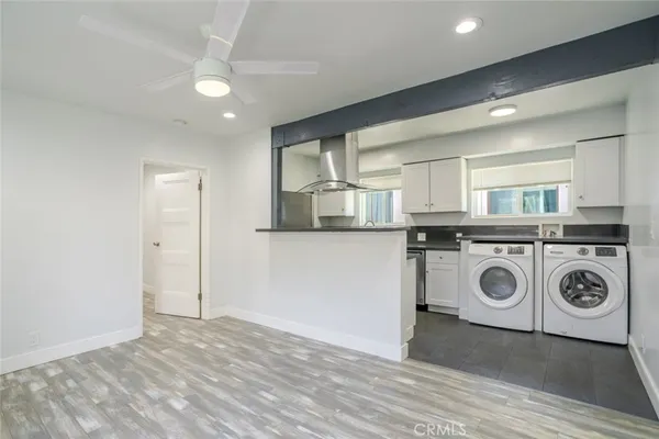 $2,300 | 3106 West Victory Boulevard, Unit C, Burbank, CA 91505