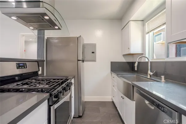 $2,300 | 3106 West Victory Boulevard, Unit C, Burbank, CA 91505