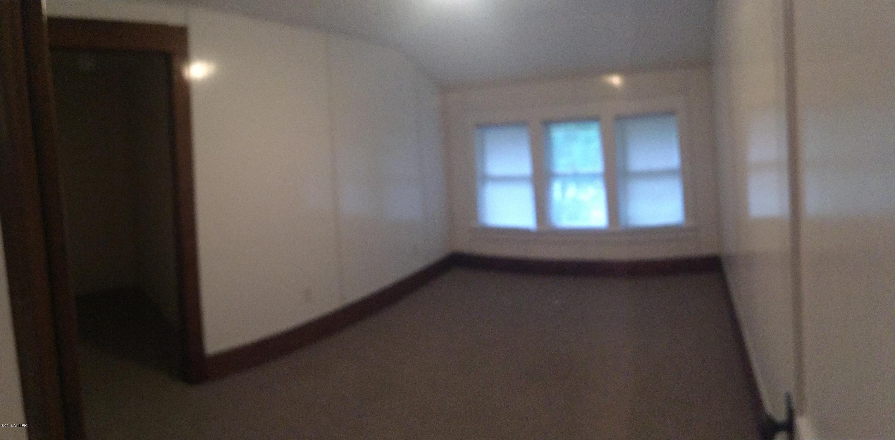 11032 West Kent Street Fowler, MI 48835 - Photo 6 of 7 6