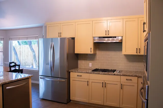 $3,350 | 12721 Oxen Way, Austin, TX 78732