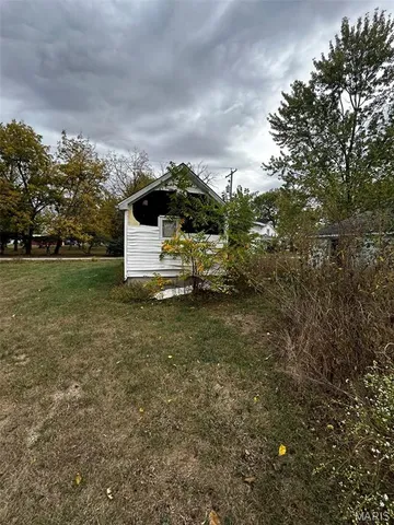 $30,000 | 416 Griffin Street, Nokomis, IL 62075