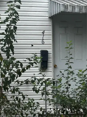 $27,500 | 416 Griffin Street, Nokomis, IL 62075